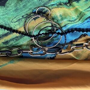 Dangle earrings and necklace